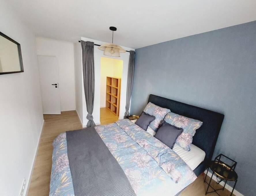 Apartment Przestronny Apartament, Ogrodek, Miejsca Postojowe W Garazu Krakau